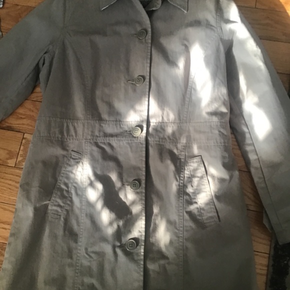 Spring coat - Picture 16 of 16